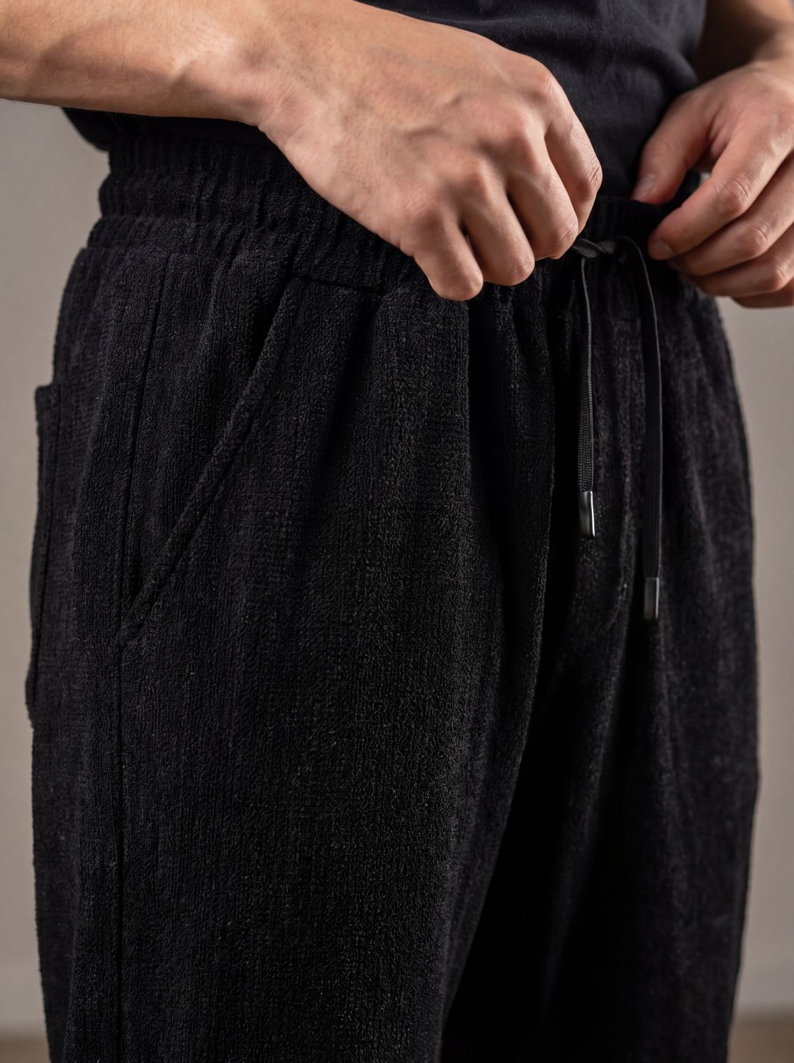 Erkek Dokulu Örme Jogger Pantolon - Beli Lastikli Düz Paça Rahat Kesim